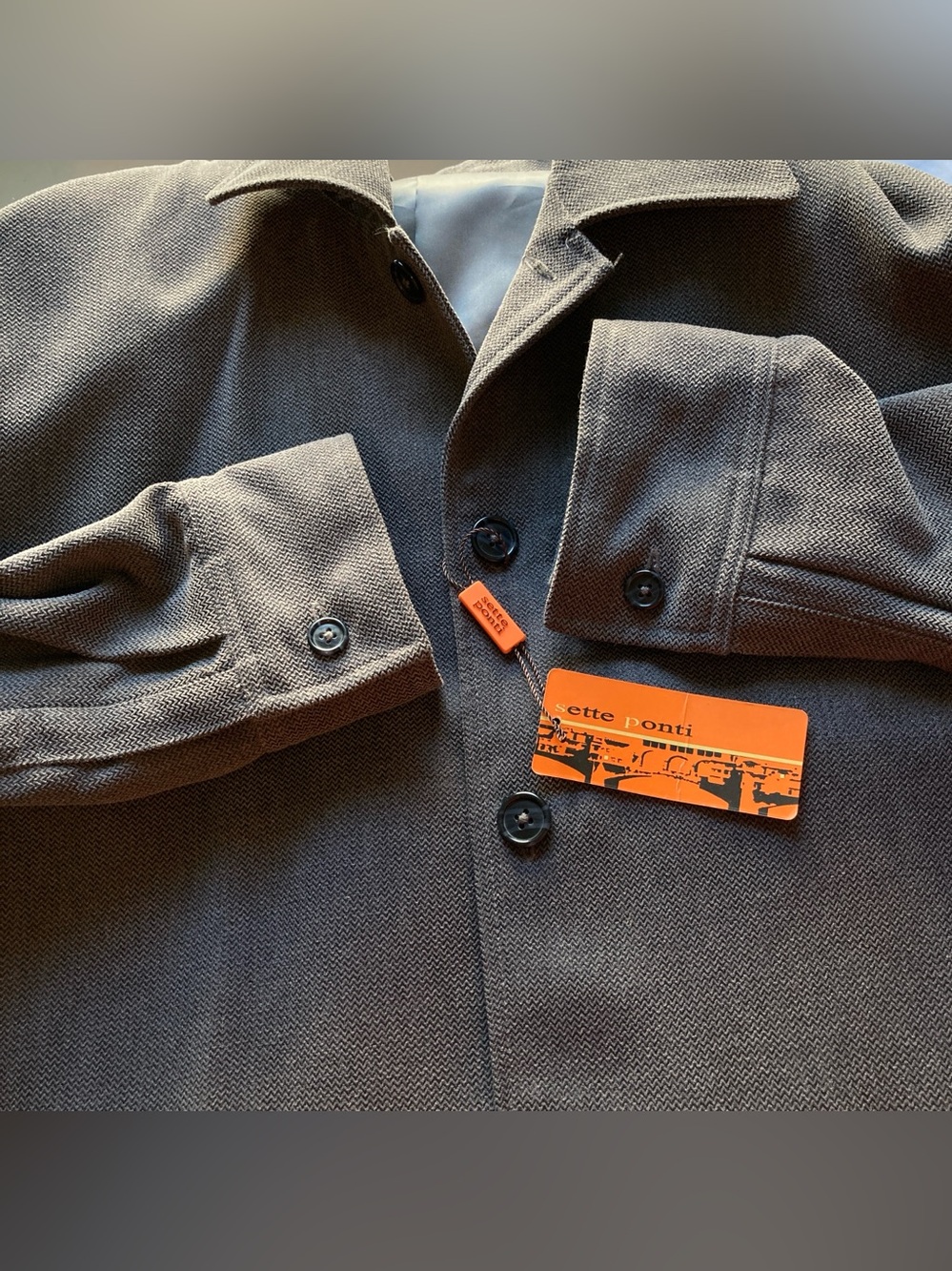 Men's Lightweight Dark Gray Button-Front Shirt Jacket | sette ponti - Picture 2 of 10